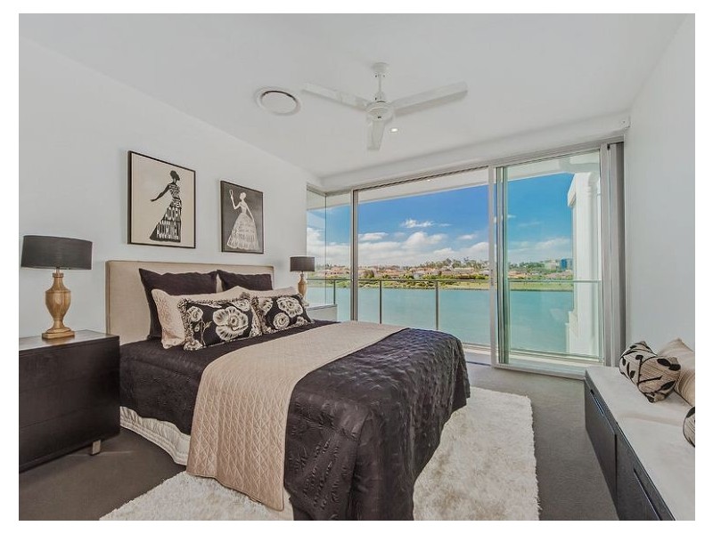 Varsity Lakes QLD 4227