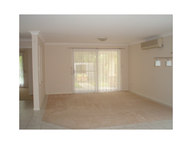 29 Ellis Dr, Mudgeeraba QLD 4213