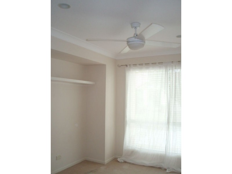 29 Ellis Dr, Mudgeeraba QLD 4213