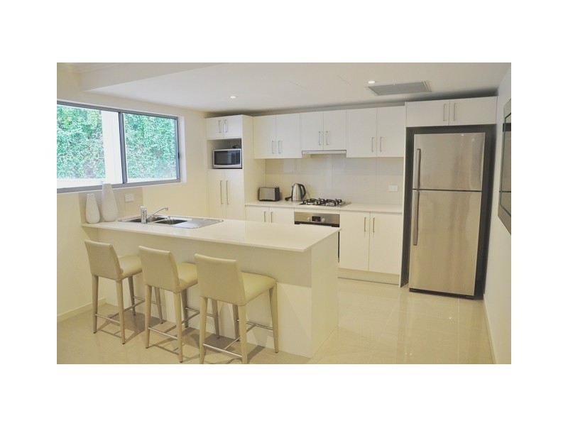 204/23 Robinson Place, Kelvin Grove QLD 4059