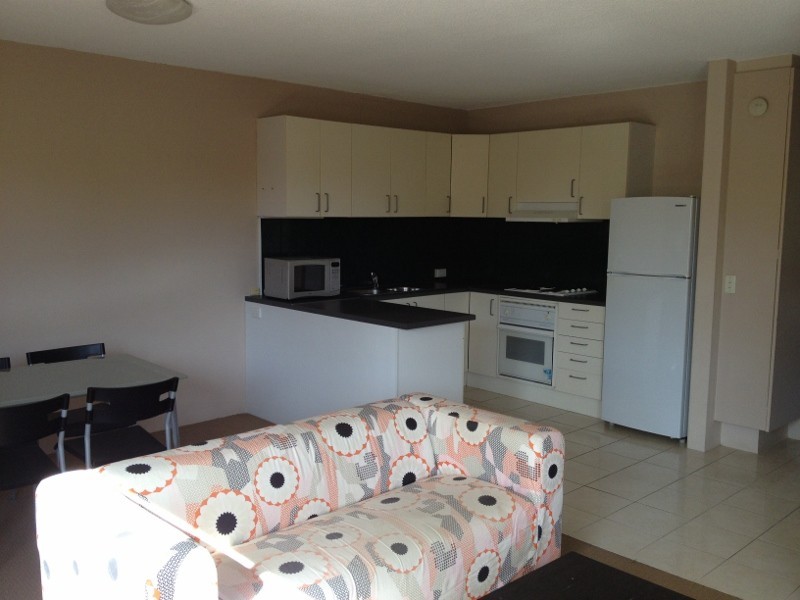 6/77 Benson Street, Toowong QLD 4066