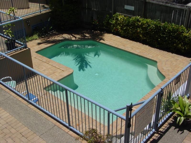 6/103-105 Frank Street, Labrador QLD 4215