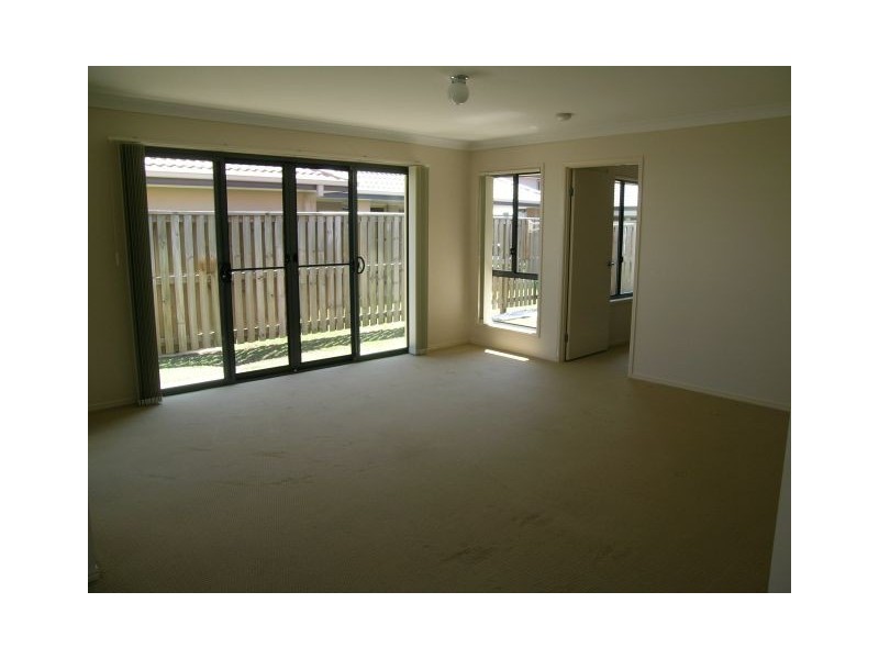 15 College Street, North Lakes QLD 4509