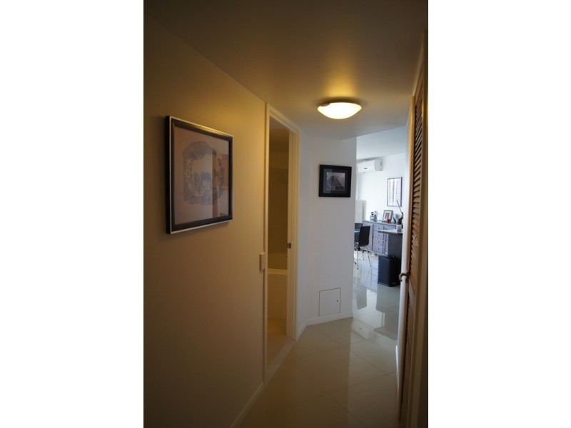46 Surf parade,, Broadbeach QLD 4218