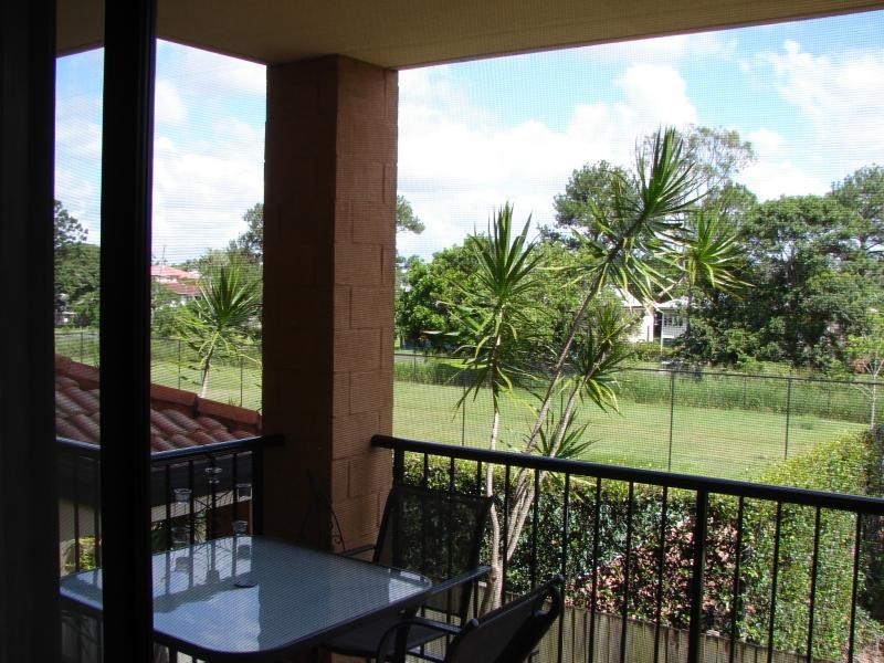 9/253 Melton Road, Northgate QLD 4013