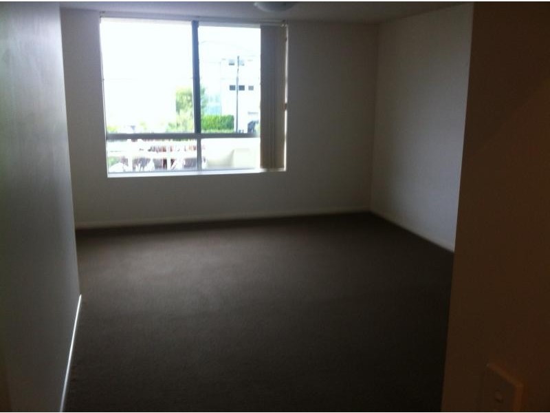 Varsity Lakes QLD 4227