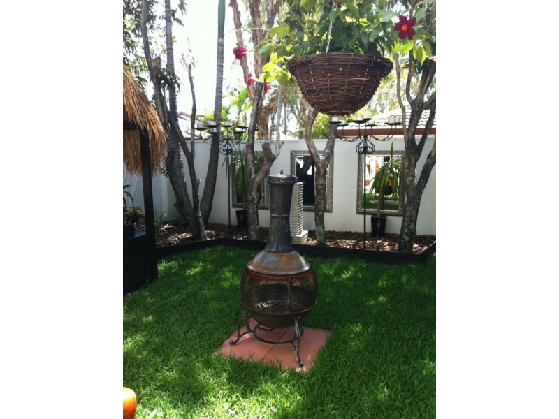 100 Cotlew St East, Southport QLD 4215