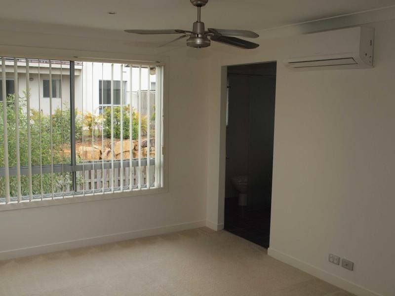 20/19 Carina Peak Drive, Varsity Lakes QLD 4227