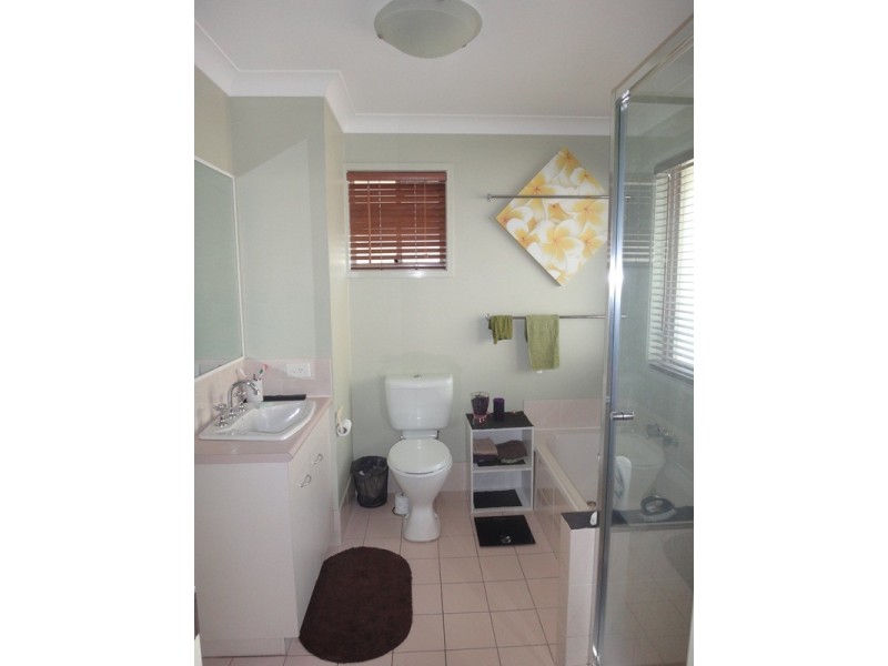 A/757 Ashmore Road, Ashmore QLD 4214