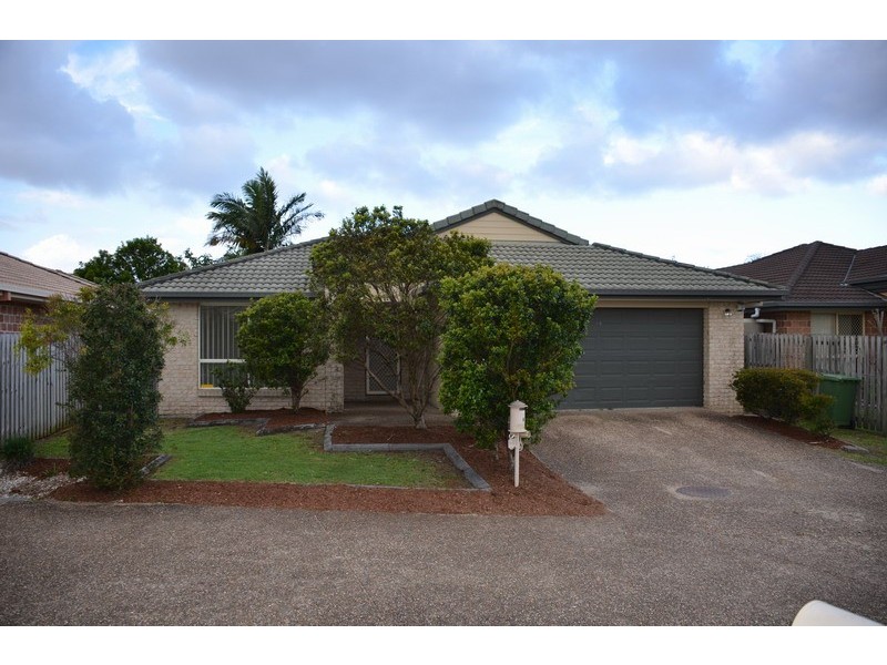 6 Yamie Ave, Varsity Lakes QLD 4227