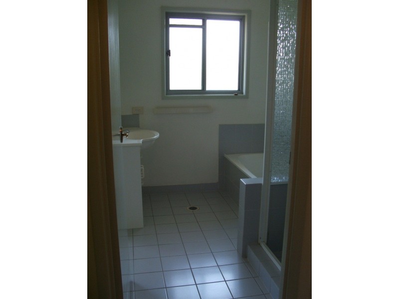 77 Nursery Avenue, Runcorn QLD 4113