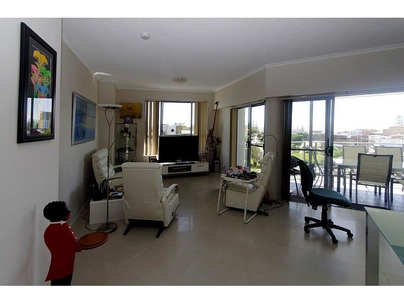 25/1 McNaughton Street, Redcliffe QLD 4020