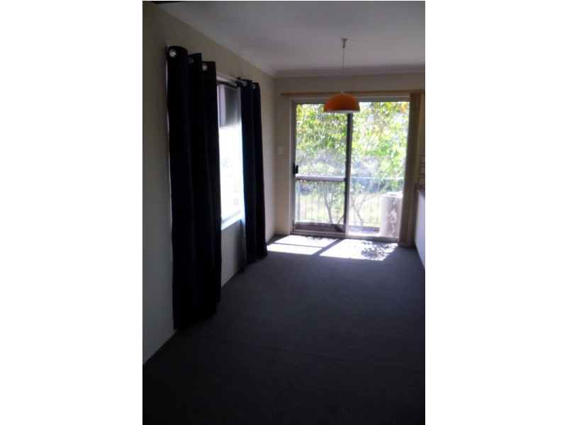 4/6 Meredith Street, Redcliffe QLD 4020