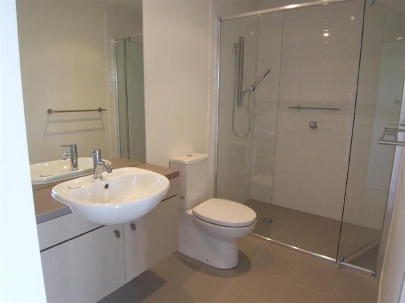 137 Scottsdale Dr,, Robina QLD 4226