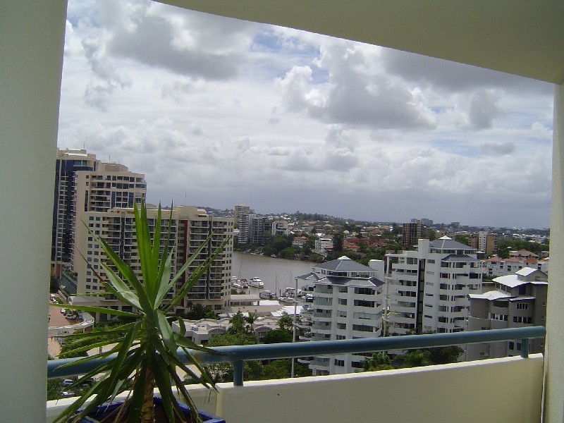 57 Lambert Street, Kangaroo Point QLD 4169