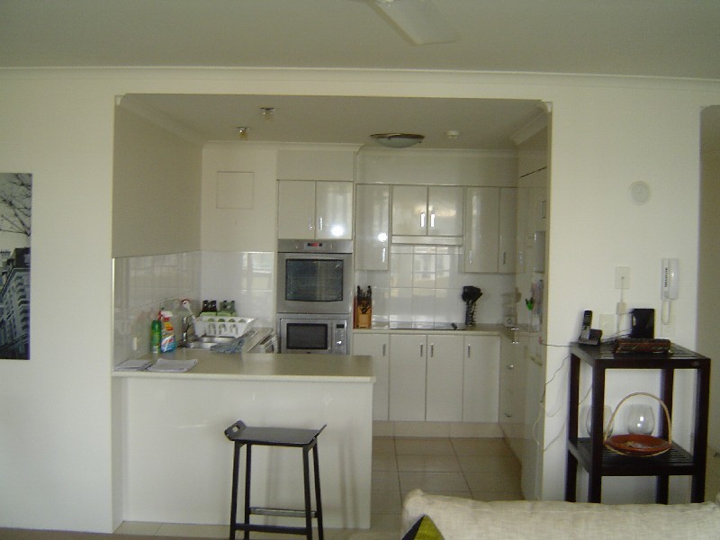 57 Lambert Street, Kangaroo Point QLD 4169