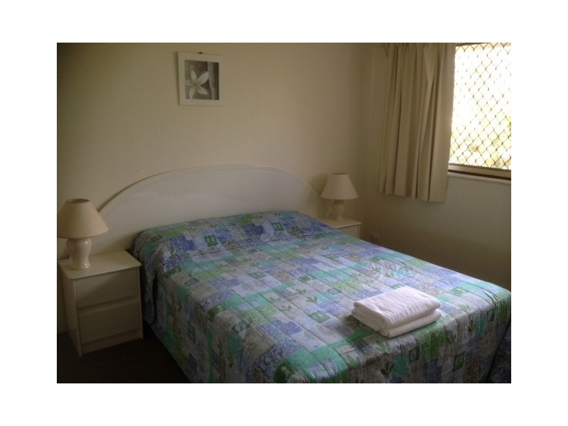 15 Santa Monica Blvd, Miami QLD 4220