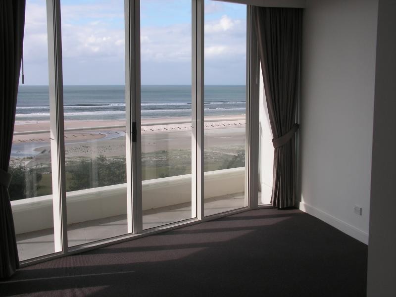 701/2 Creek Street, Coolangatta QLD 4225