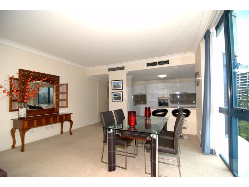 35 Ferry Street, Kangaroo Point QLD 4169