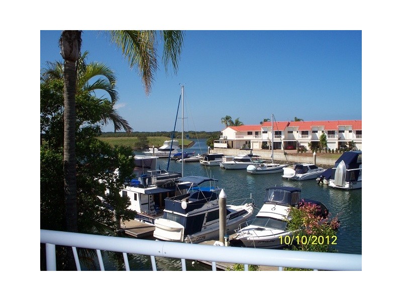 44/81 Boykambil Esp Nth, Hope Island QLD 4212