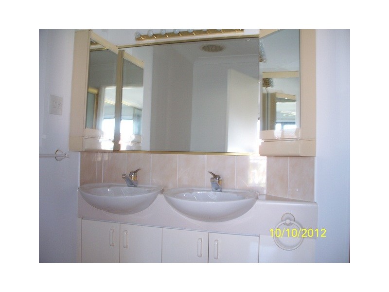 44/81 Boykambil Esp Nth, Hope Island QLD 4212