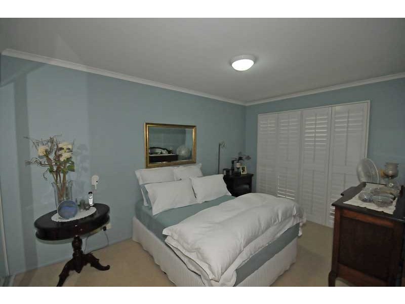 2/116 Meadowlands Road, Carina QLD 4152