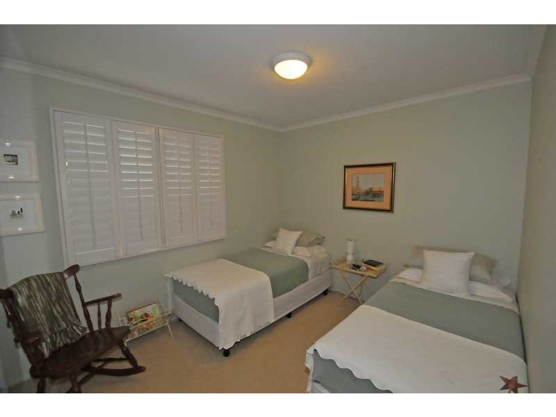 2/116 Meadowlands Road, Carina QLD 4152