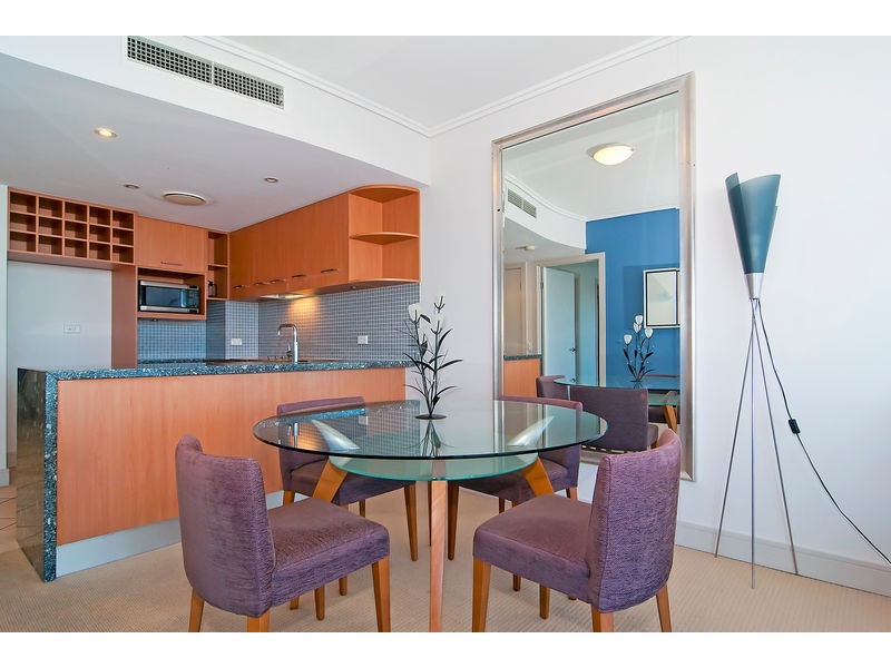 13 Nicklin Way, Minyama QLD 4575