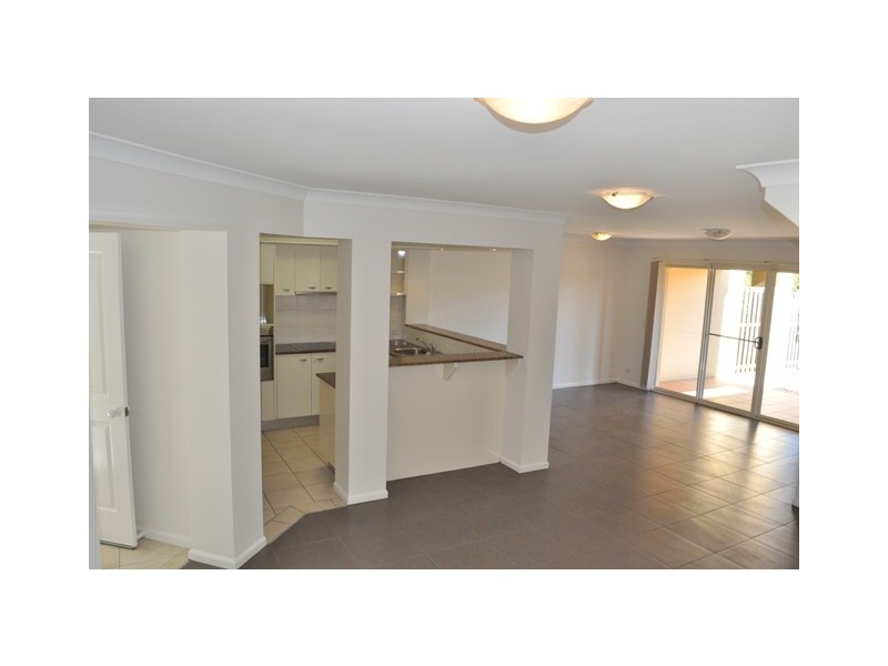 49/480 Christine Avenue, Robina QLD 4226