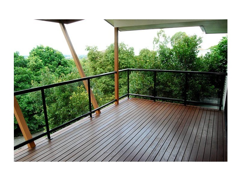 24/2 Ridgeline Way, Highland Park QLD 4211