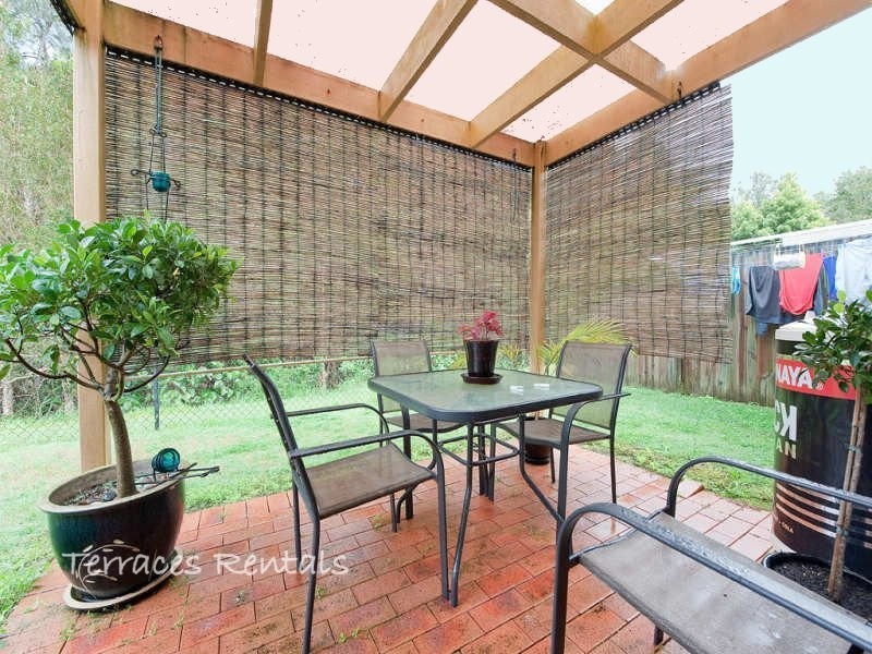01/24 Amsonia Court,, Arundel QLD 4214