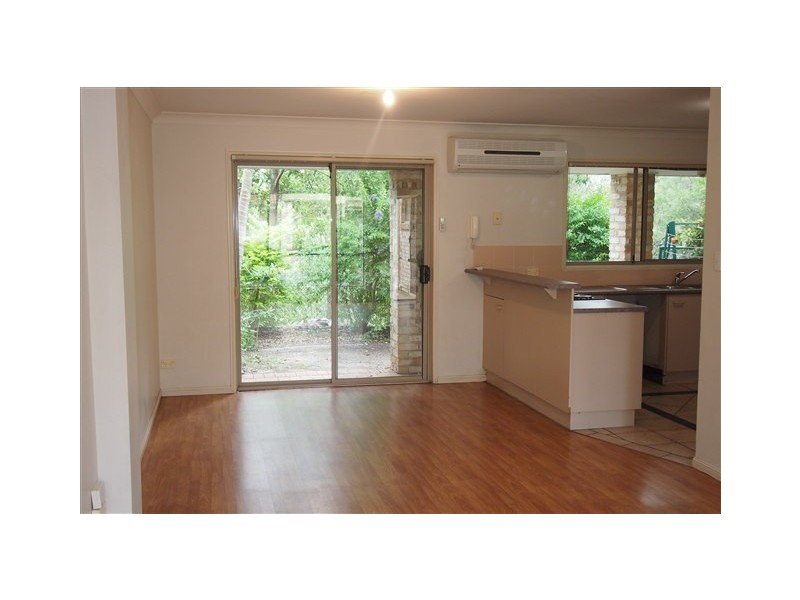 28/4 Koala Town Rd, Upper Coomera QLD 4209