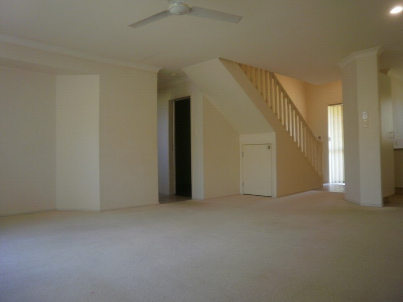 272 Oxley Drive, Runaway Bay QLD 4216