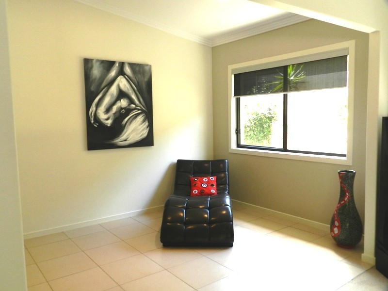 4 Corvus Way, Robina QLD 4226