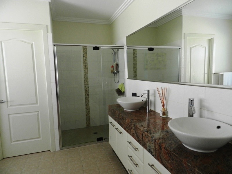 4 Corvus Way, Robina QLD 4226