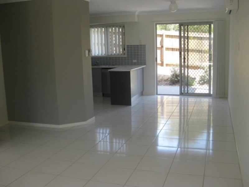30 Carmarthen Circuit, Pacific Pines QLD 4211