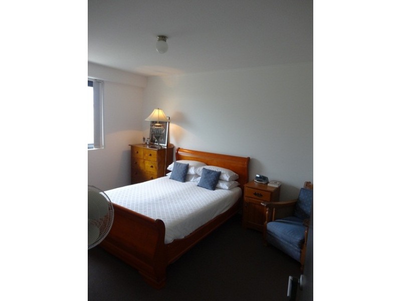 203/25 Dix Street, Redcliffe QLD 4020