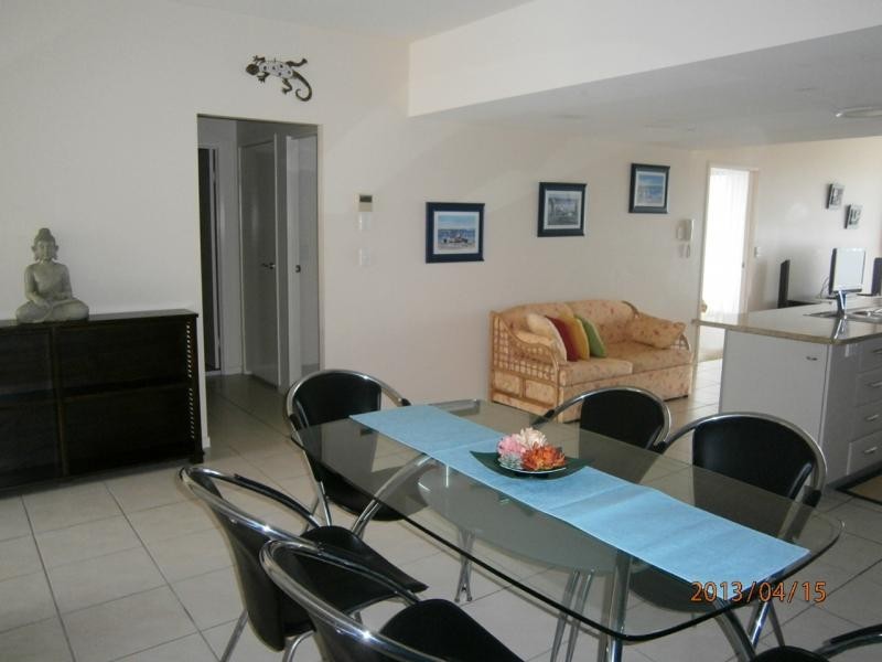 1 Grenada Way, Kawana Island QLD 4575