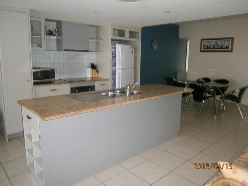 1 Grenada Way, Kawana Island QLD 4575