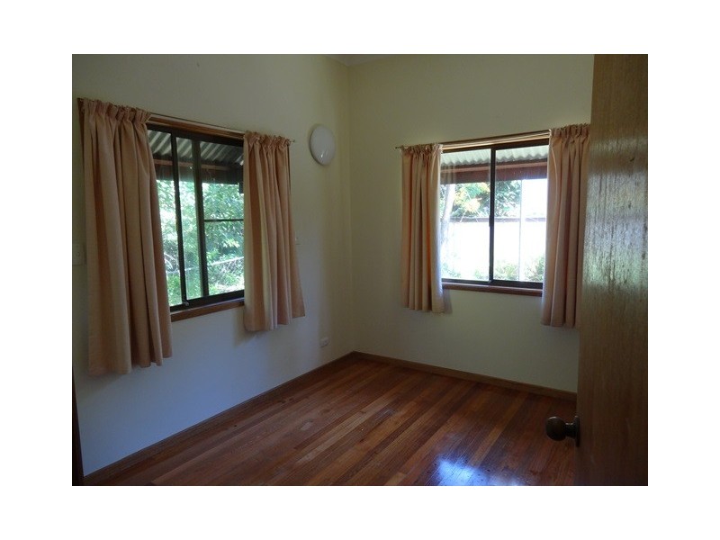 13 a Margate Parade, Margate QLD 4019