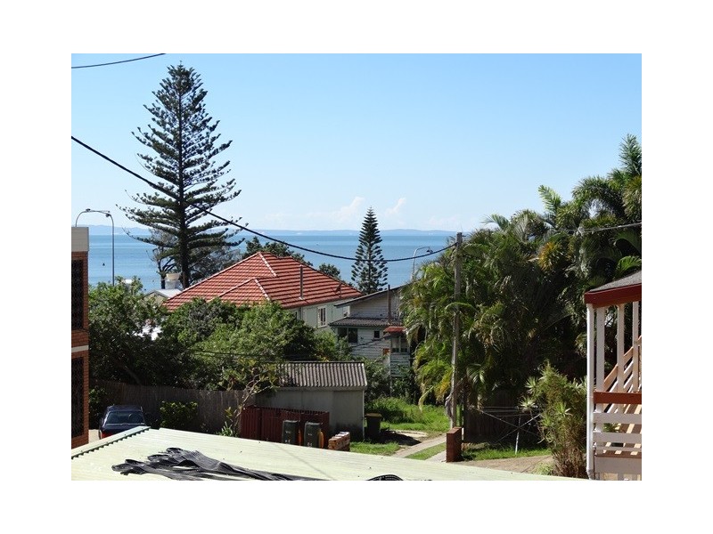 13 a Margate Parade, Margate QLD 4019