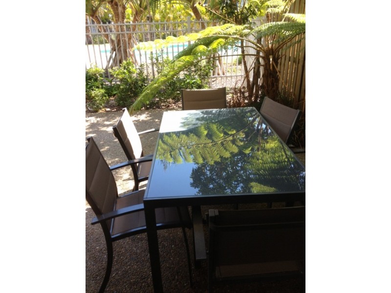 23/68 Pulgul Street, Urangan QLD 4655