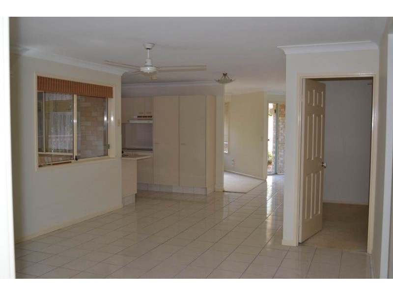 135 Universal Street, Oxenford QLD 4210