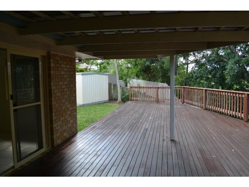 135 Universal Street, Oxenford QLD 4210