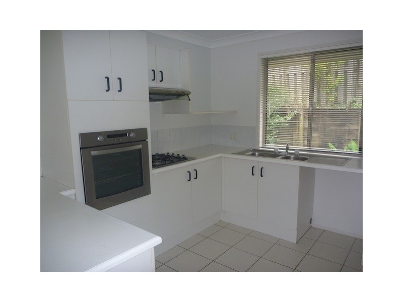 Elanora QLD 4221