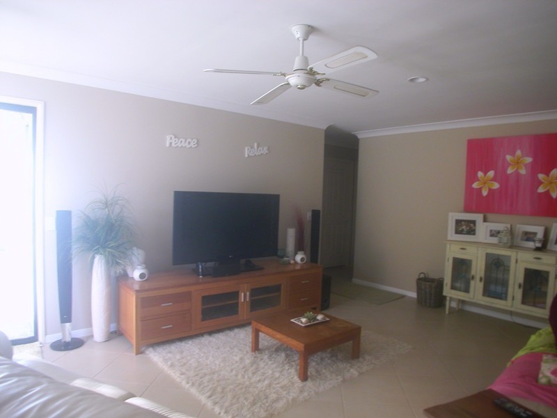 31 Langport Parade, Mudgeeraba QLD 4213