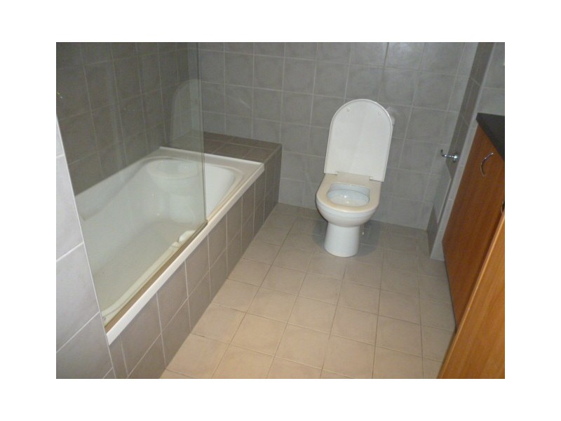 907/33 Clarke St, Biggera Waters QLD 4216