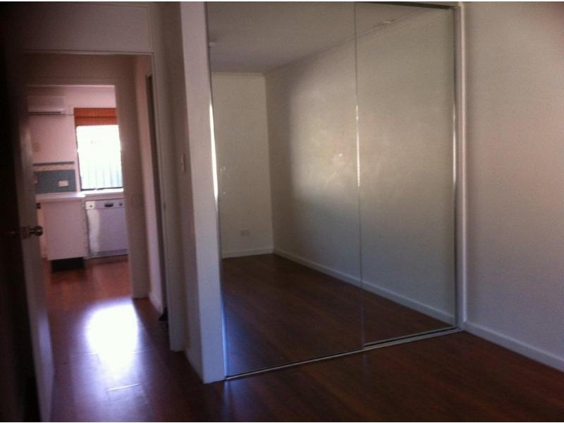 1/53 Morinda Way, Labrador QLD 4215