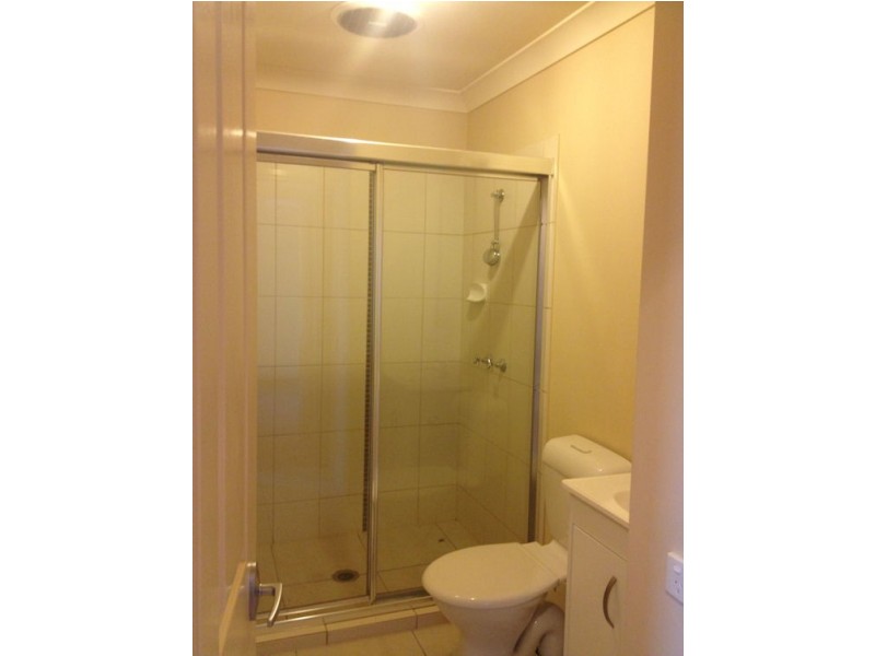 124 Varsity Parade, Varsity Lakes QLD 4227