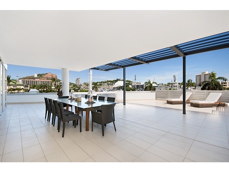 902/69-77 Palmer Street, South Townsville QLD 4810